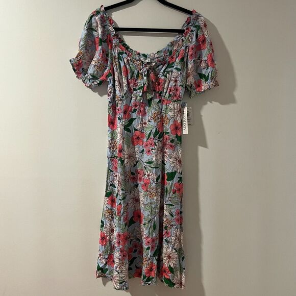 Luxology Sky Blue Floral Flowy Boho Chic Spring Summer Dress Size Small NWT - Picture 2 of 7